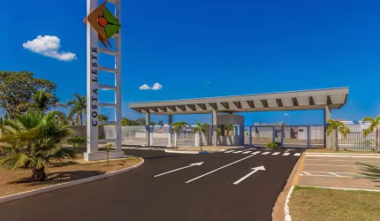 Terrenos à venda no Costa Leste Loteamento Fechado em Três Lagos MS