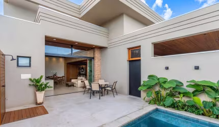 Casa à venda no Condomínio Portal das Águas – 4 Quartos | Design arrojado e elegância natural