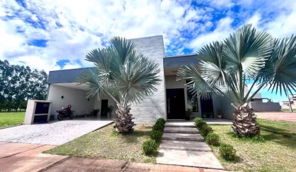 Casa 3 Suítes Condomínio Villa Dumont Três Lagoas / MS