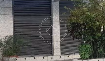 Excelente Ponto Comercial na Rua dos Continentes – 200m², Cozinha e 2 Banheiros!