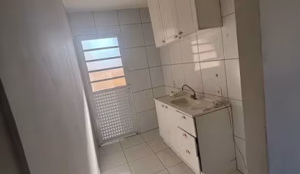 Casa de condominio 2 quartos 2 vagas de garagem