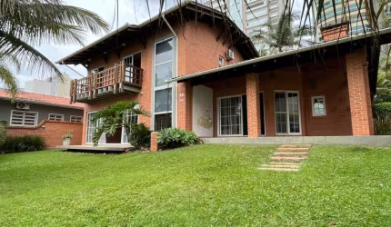 Casa Pé na Areia Piçarras Frente Mar