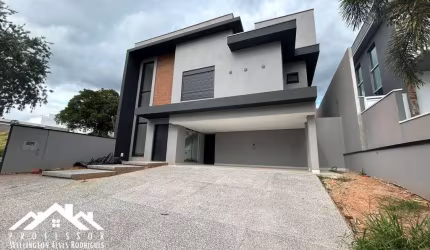Excelente Casa Duplex no Condomínio Porto Real V em Limeira-SP (WE)