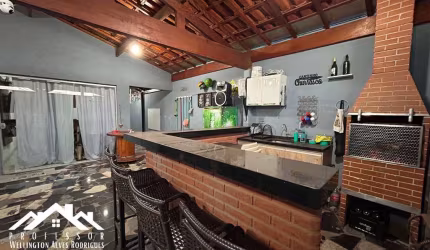 Ótima Casa no Condomínio Alexandre Janoski Filho em Limeira-SP (MF)