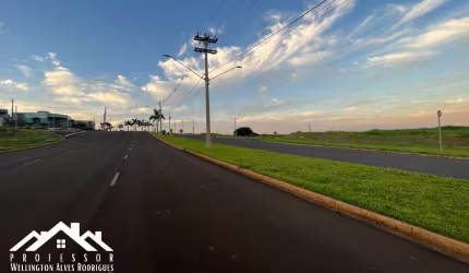 Terreno com Baldrame no Residencial Colinas do Engenho I em Limeira-SP