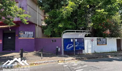Imóvel com 2 Casas + Salão Comercial na Av. Santa Bárbara em Limeira-SP