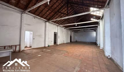 Barracão à Venda no Centro de Limeira-SP