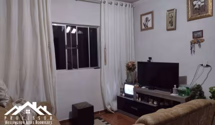 Casa de Esquina no Bairro Parque Nossa Senhora das Dores em Limeira-SP