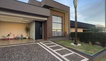 Casa Térrea à Venda no Condomínio Terras de São Bento II em Limeira-SP