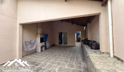 Casa no Jardim Olga Veroni, próximo à Rodovia Anhanguera, em Limeira-SP