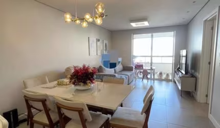 Apartamento de alto padrão à venda no Centro