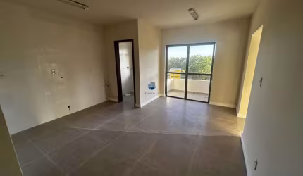 Apartamento à 50 metros da praia — conforto, praticidade e localização privilegiada!