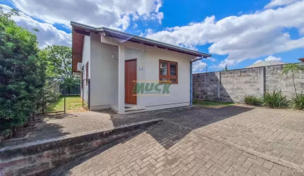 CASA PLANA DE ESQUINA  2 DORMITÓRIOS , Lago azul, Estancia Velha - RS