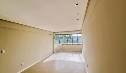 APARTAMENTO 2 DORMITÓRIOS REFORMADO, Rio Branco, Novo Hamburgo - RS
