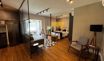 Apartamento para locação na Chácara Santo Antônio: 1 quarto, 1 suíte, 2 salas, 2 banheiros, 2 vagas de garagem, 77m². Venha conhecer!