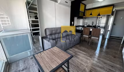 Aluguel de Apartamento de Alto Padrão em Santo Amaro, São Paulo-SP: 1 quarto, 1 suíte, 1 sala, 1 banheiro, 1 vaga, 33m²