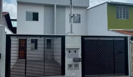 Casa com 2 quartos à venda na RUA PRIVADA, 0099999, Jardim São Bento, Poços de Caldas por R$ 325.000