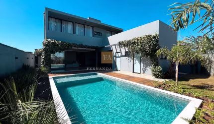 Casa no Condomínio Parque Fortaleza