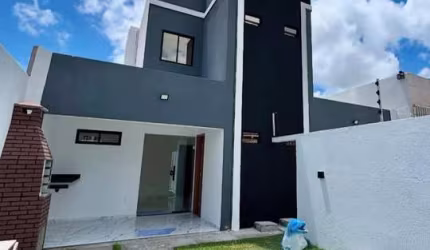 Casa Duplex no José Américo