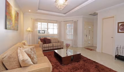 Casa com 4 dormitórios no Bairro Jardim Itu