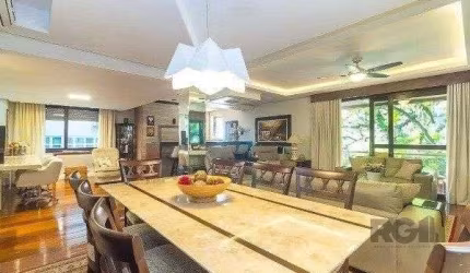 Vende-se luxuoso apartamento 2 quartos com 3 suítes, escritório, lareira, decora