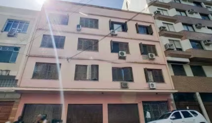 Apartamento Térreo com 02 dormitórios Na cidade Baixa em Porto Alegre/RS