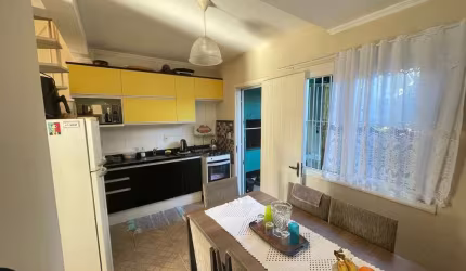 Casa no Condomínio Solar da Landel, 3 quartos com 1 Vaga de garagem.