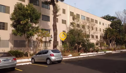 VENDE - Apartamento na Vila Virginia no Condominio Delboux E