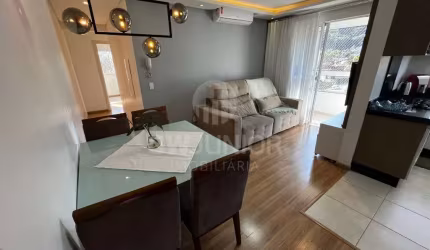 Apartamento com 2 quartos à venda na Rua São Carlos, 76, Saguaçu, Joinville por R$ 450.000