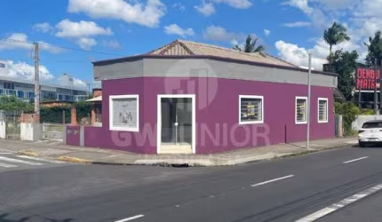 Sala comercial para alugar na Rua Coronel Procópio Gomes, 143, Bucarein, Joinville por R$ 3.000