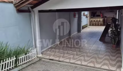 Casa com 3 quartos à venda na Erwin Seiller, 118, Costa e Silva, Joinville por R$ 615.000