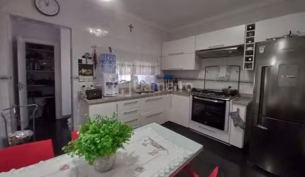 Apartamento com 3 dormitórios à venda, 110 m² por R$ 600.000,00 - Jardim São Domingos - Americana/S