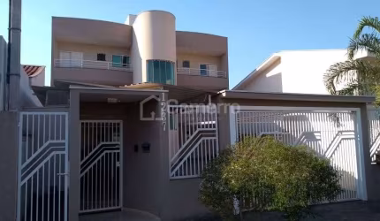 Apartamento com 2 dormitórios, sendo 1 suíte,  à venda, 79 m² por R$ 330.000 - Parque Novo Mundo -