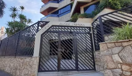 Apartamento com 3 dormitórios, sendo 1 suíte,  à venda, 192 m² por R$ 1.200.000 - Centro - American
