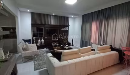 Casa com 3 dormitórios, sendo 1 suíte,  à venda, 145 m² por R$ 799.000 - Vila Mollon IV - Santa Bár