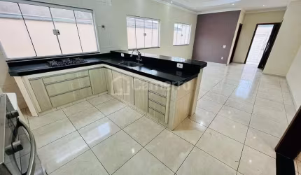 Casa com 4 dormitórios à venda, 110 m² por R$ 680.000,00 - Dodson - Santa Bárbara D'Oeste/SP