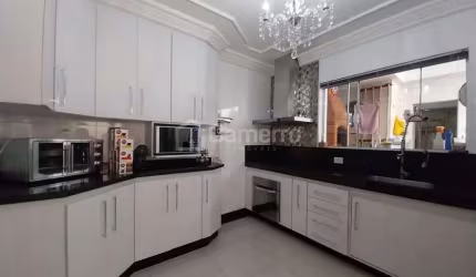 Casa com 2 dormitórios à venda, 185 m² por R$ 700.000,00 - Cidade Nova - Santa Bárbara D'Oeste/SP