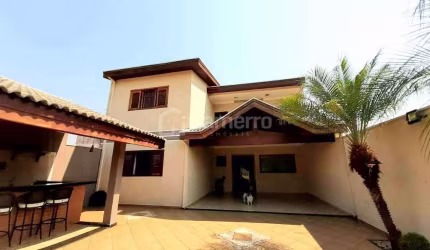 Casa com 4 dormitórios à venda, 200 m² por R$ 800.000,00 - Jardim Dona Regina - Santa Bárbara D'Oes