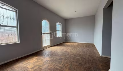 Casa com 3 dormitórios à venda, 137 m² por R$ 420.000,00 - Centro - Santa Bárbara D'Oeste/SP