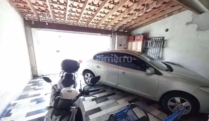 Casa com 3 dormitórios à venda, 220 m² por R$ 490.000,00 - Parque Novo Mundo - Americana/SP