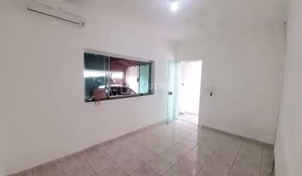 Casa com 3 dormitórios, sendo 1 suíte,  à venda, 130 m² por R$ 410.000 - Parque São Jerônimo - Amer