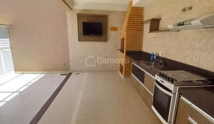 Casa com 3 dormitórios, sendo 1 suíte,  à venda, 194 m² por R$ 980.000 - Residencial Horto Floresta