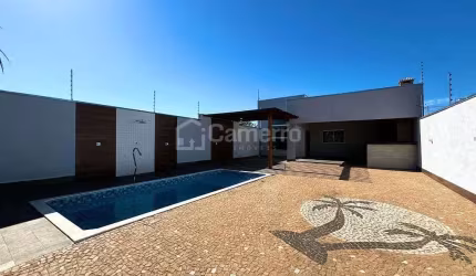 Casa com 3 dormitórios, sendo 1 suíte,  à venda, 156 m² por R$ 900.000 - Jardim dos Manacás - Santa