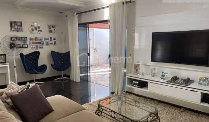 Casa com 4 dormitórios, sendo 2 suítes,  à venda, 300 m² por R$ 990.000 - Jardim Nossa Senhora de F