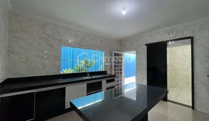 Casa com 3 dormitórios para alugar, 149 m² por R$ 3.240,00/mês - Jardim Fernando Mollon - Santa Bár