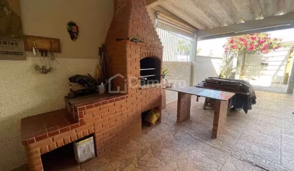Casa com 3 dormitórios para alugar, 177 m² por R$ 7.500/mês - Centro - Americana/SP