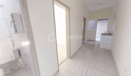 Casa com 2 dormitórios para alugar, 52 m² por R$ 950,00/mês - Vila Mathiesen - Americana/SP