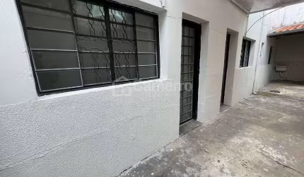 Casa com 2 dormitórios para alugar, 40 m² por R$ 1.000/mês - Catharina Zanaga - Americana/SPAgende