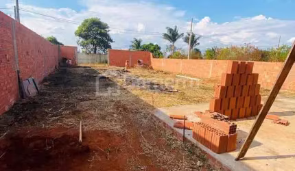 Chácara à venda, condomínio Amigos Alambari, 500m² terreno, por R$160.000, TUPI - Piracicaba, SP