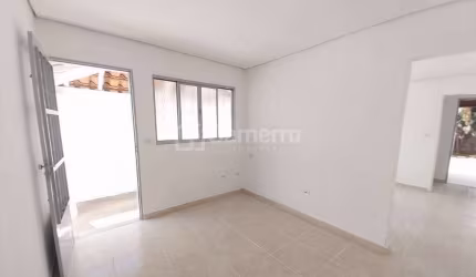 Casa com 1 dormitório para alugar, 48 m² por R$ 1.240,00/mês - Jardim São Roque - Americana/SP